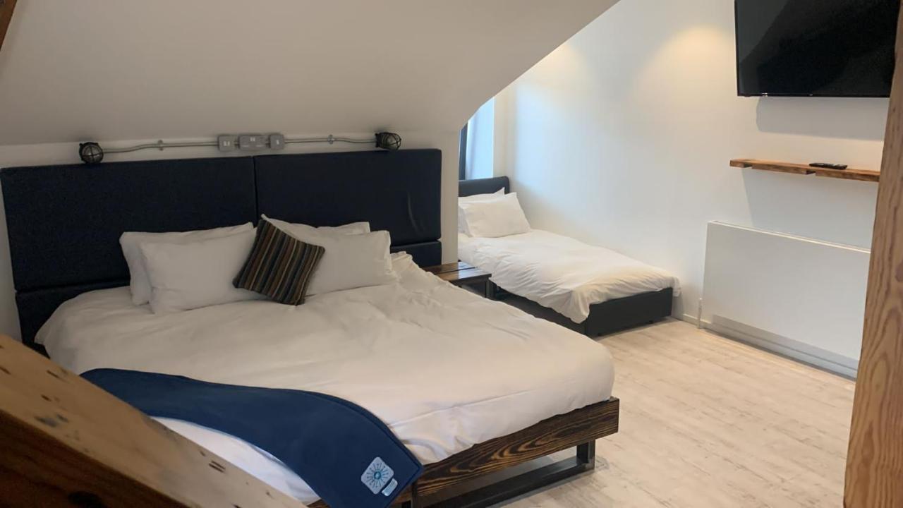 Cardiff Arms Bistro & Hotel Treorky Eksteriør bilde