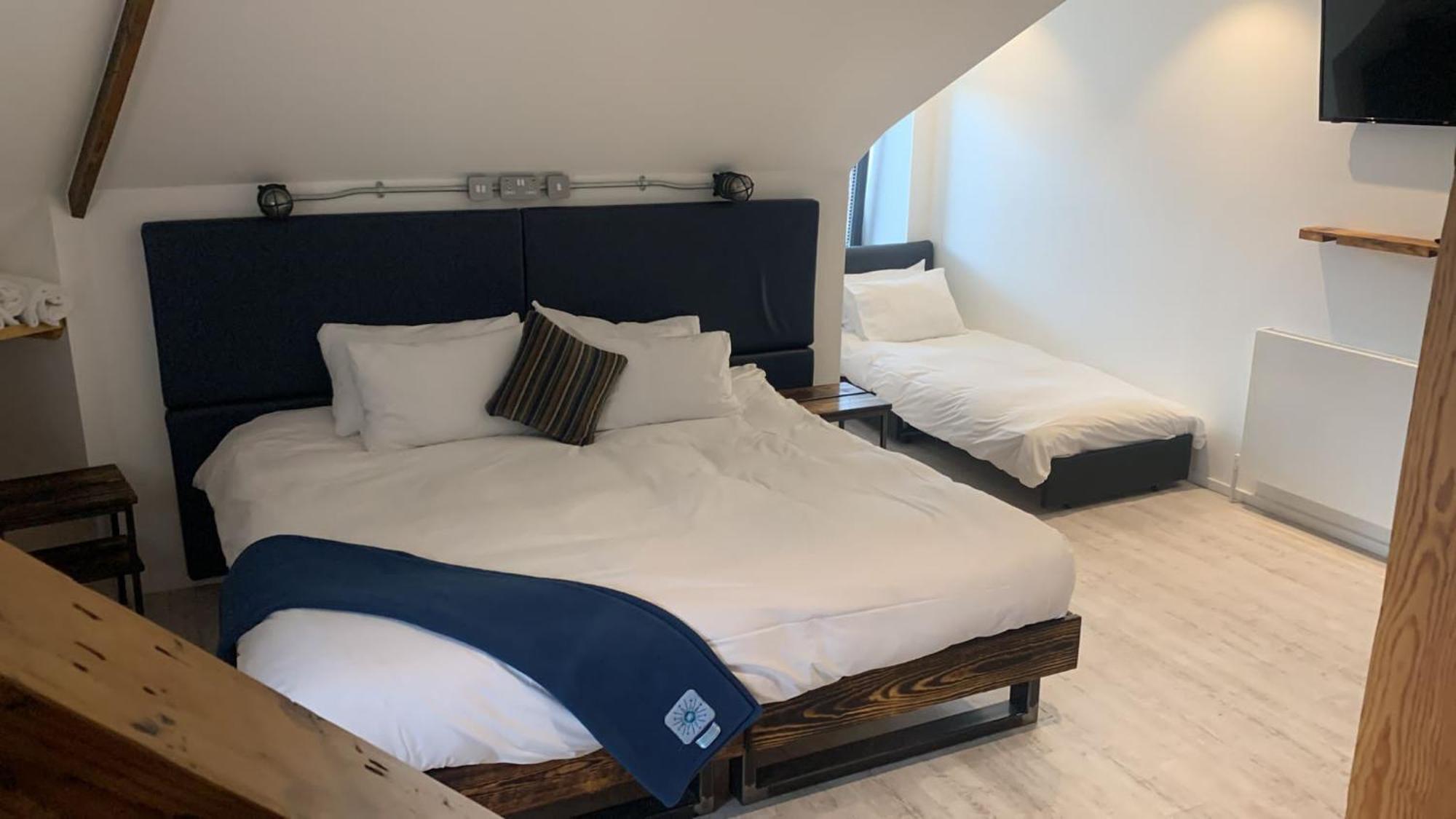 Cardiff Arms Bistro & Hotel Treorky Eksteriør bilde